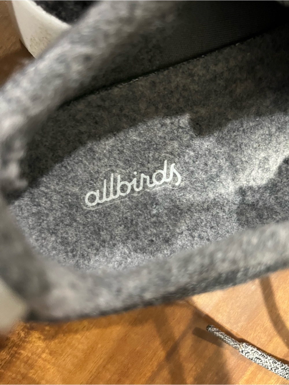 Allbirds women’s Wool Runner Sneakers - Charcoal size 7 - Picture 5 of 7